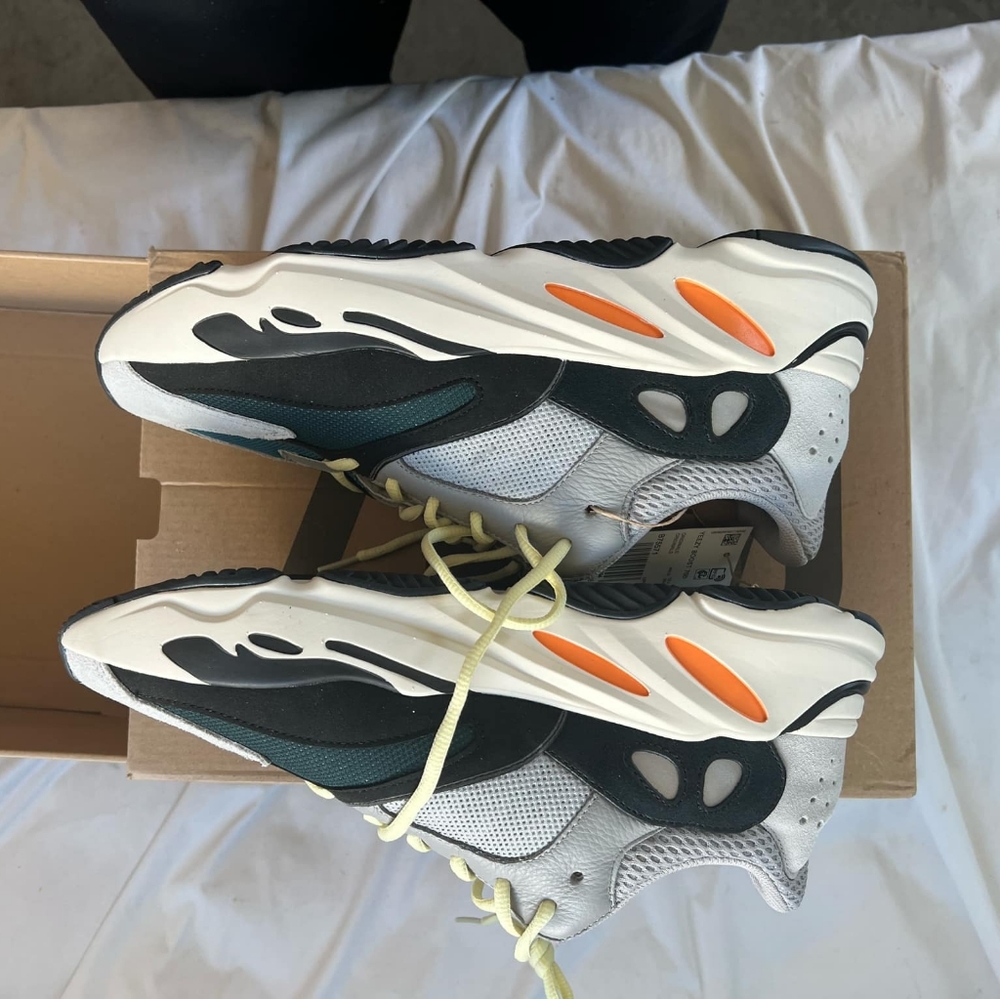 Yeezy 700 Wave Runners Sz.13
